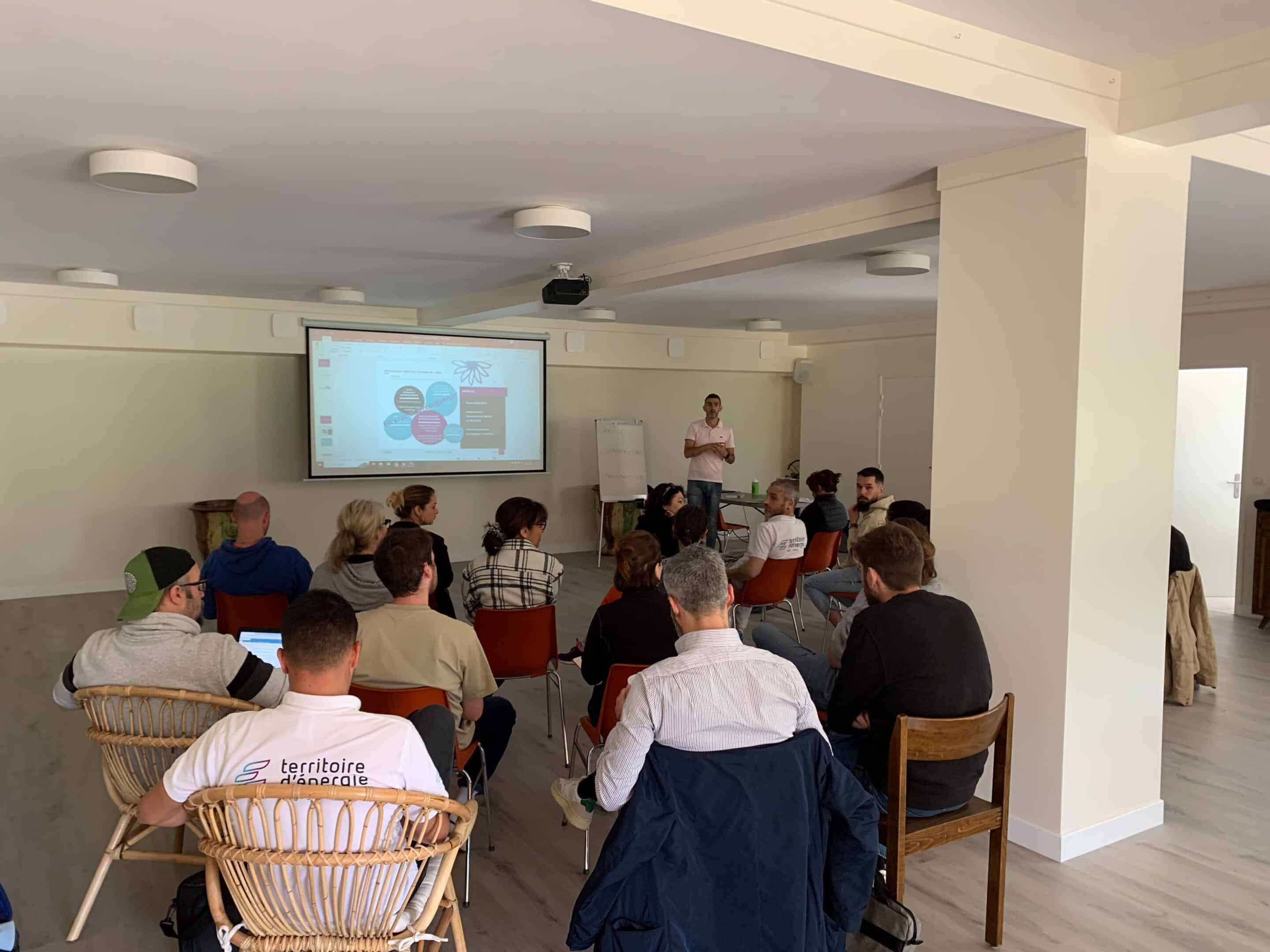 Groupe (10 sur 12) Séminaire au domaine de Ravel